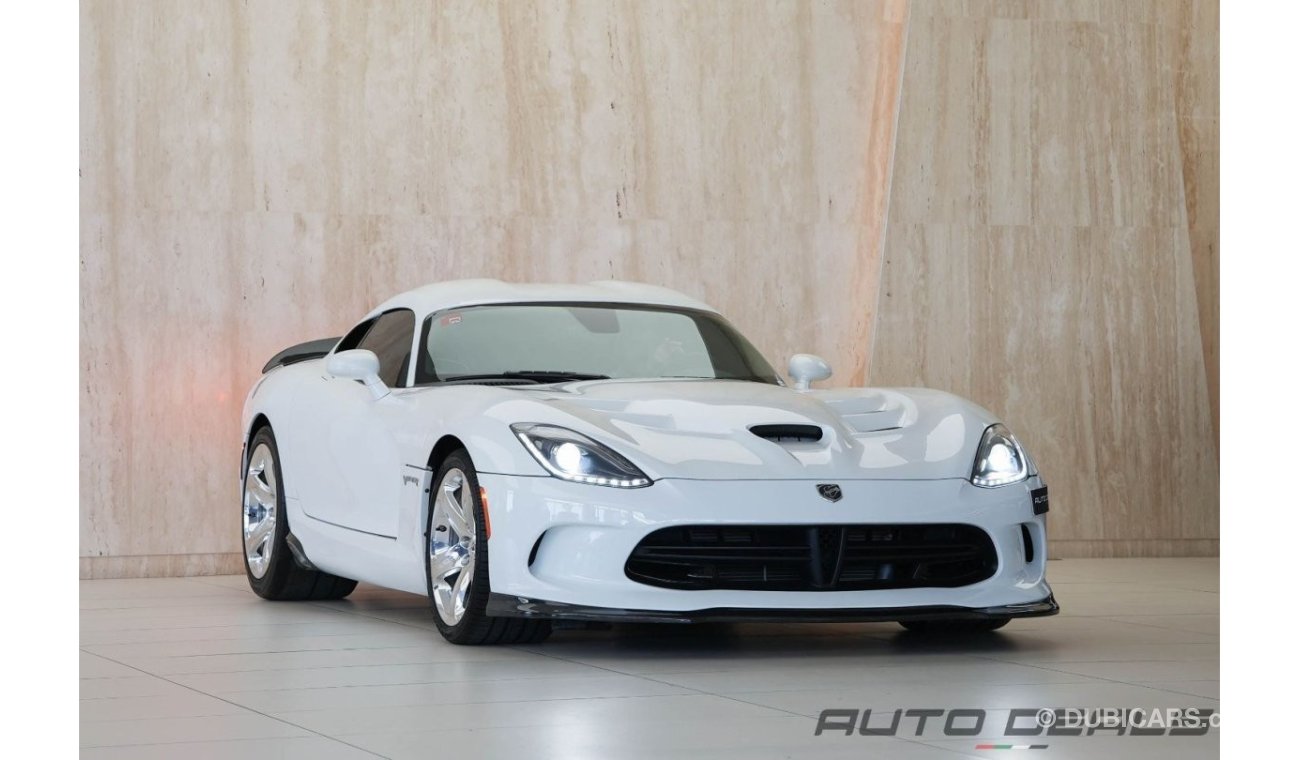 Dodge Viper SRT10 | 2017 - GCC - State of the Art - Very Low Mileage - Pristine Condition | 8.4L V10