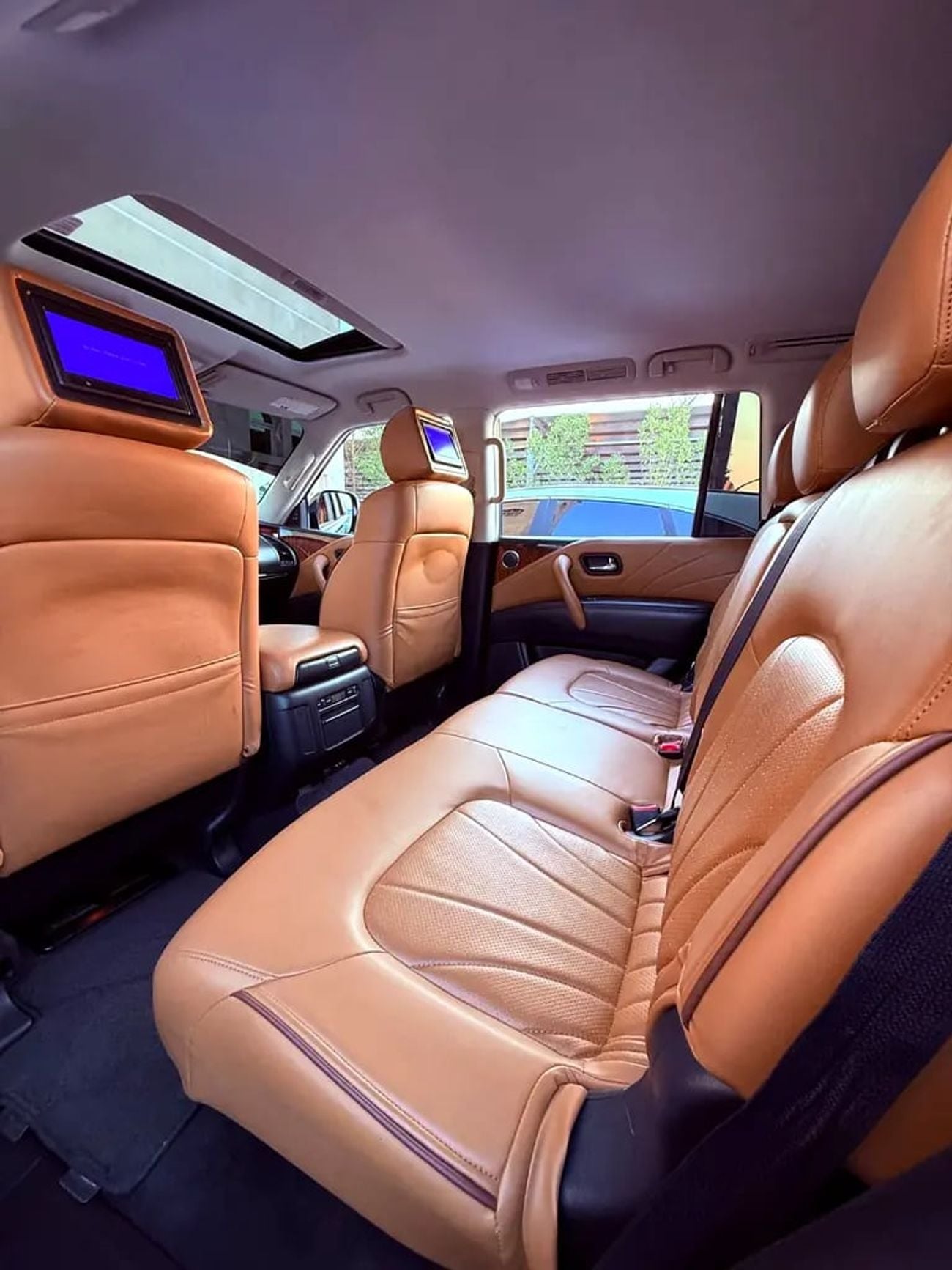 Infiniti QX80 EXCELLENCE إنفينيتي خليجي موديل فل اوبشن بحالة ممتازة