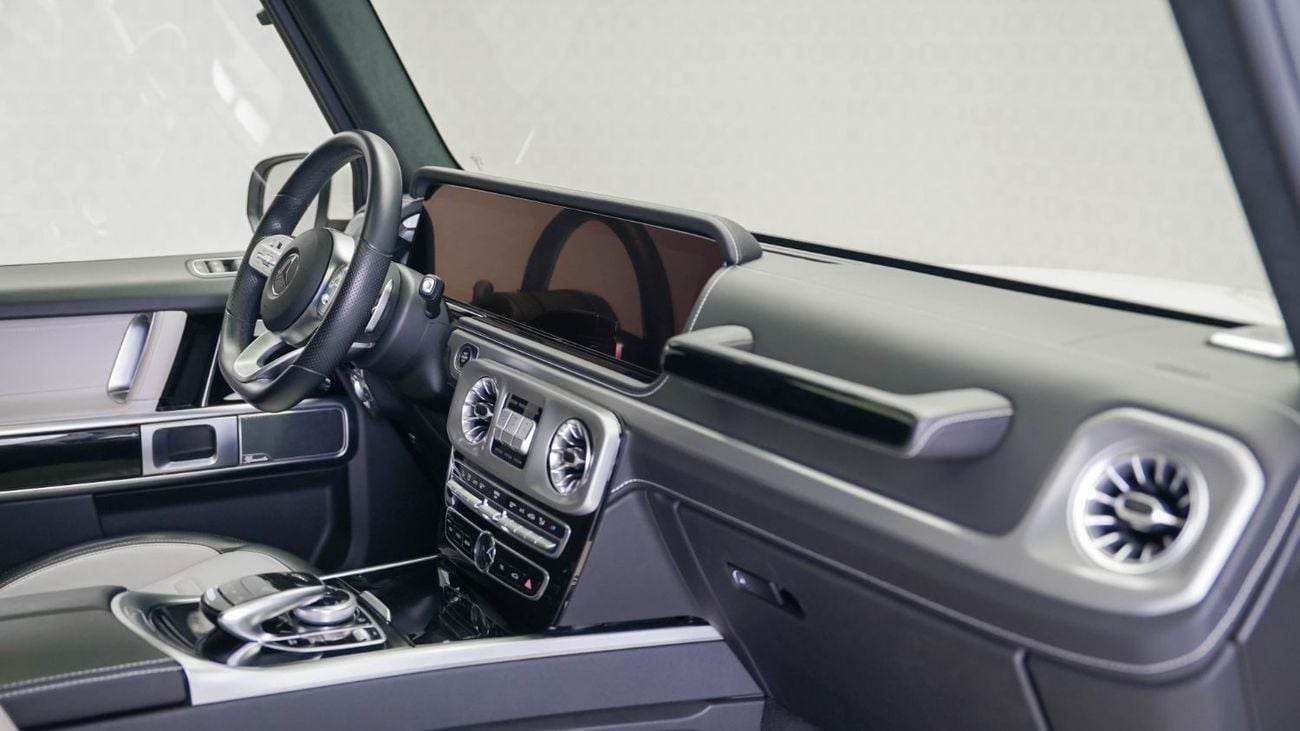 Mercedes Benz G550 UAE's Very Best Example | 2 Years Free Servicing | AED 7,594 Per Month
