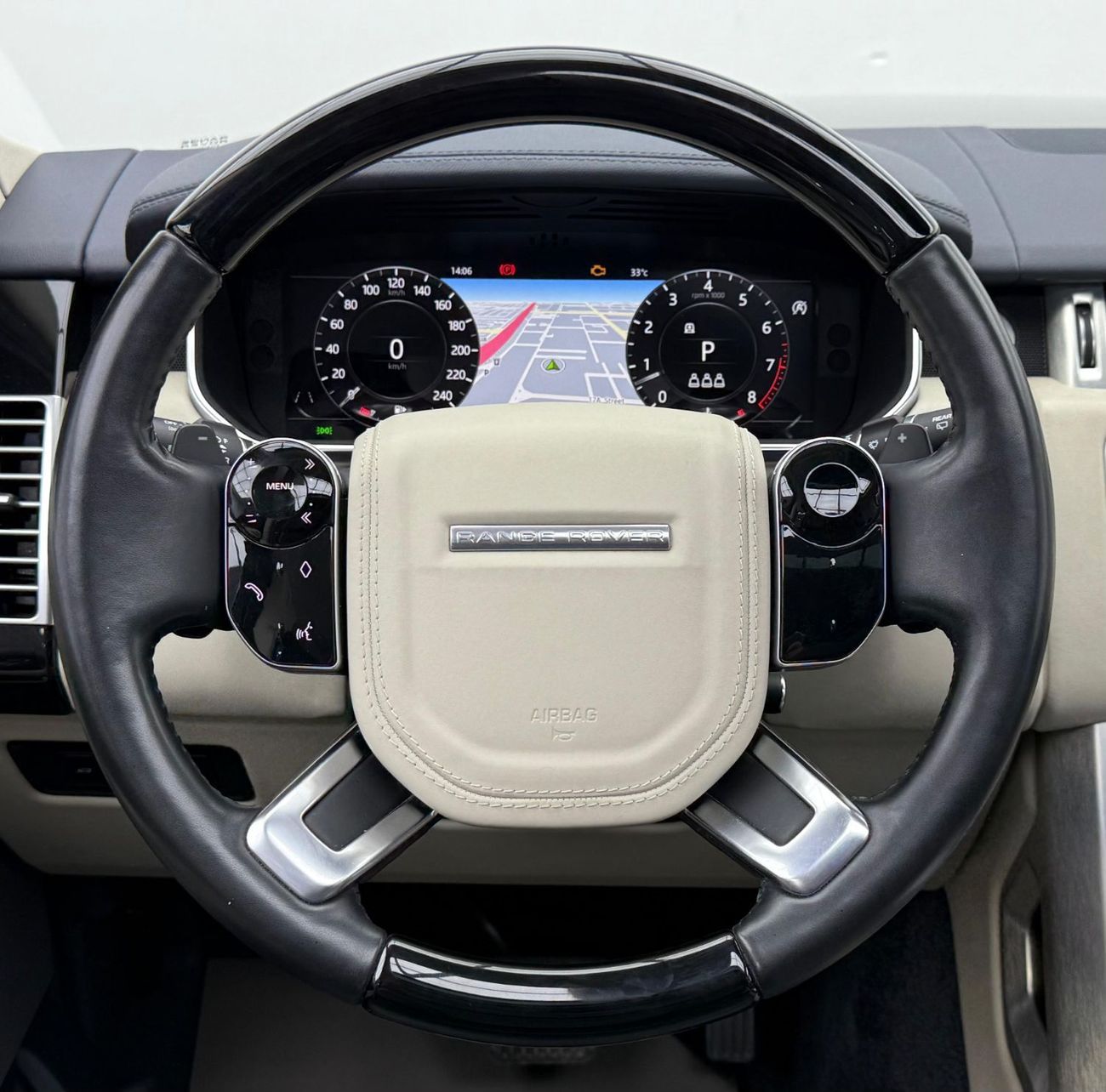 لاند روفر رينج روفر 2020 Land Rover Range Rover Vogue HSE,One Year Unlimited KM Warranty, Full Service History,GCC