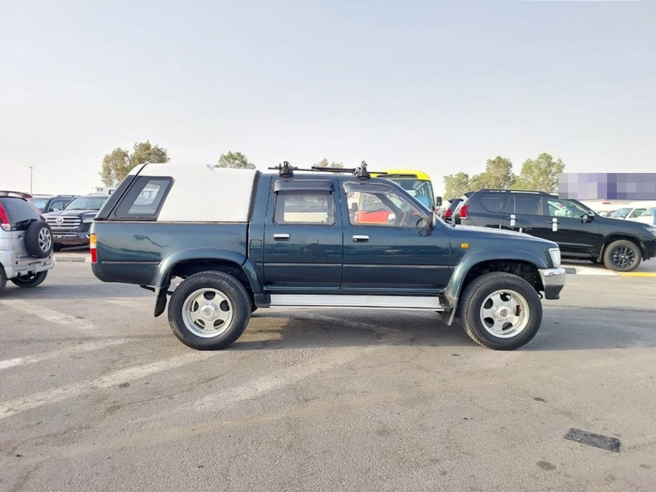 Toyota Hilux TOYOTA HILUX PICK UP RHD 1997 MODEL 2.4 L DIESEL AUTOMATIC(PM02314)