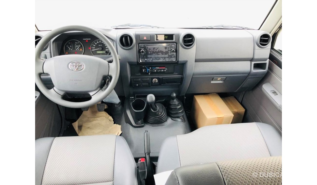 Toyota Land Cruiser Pick Up DOUBLE CABIN AWD V8,