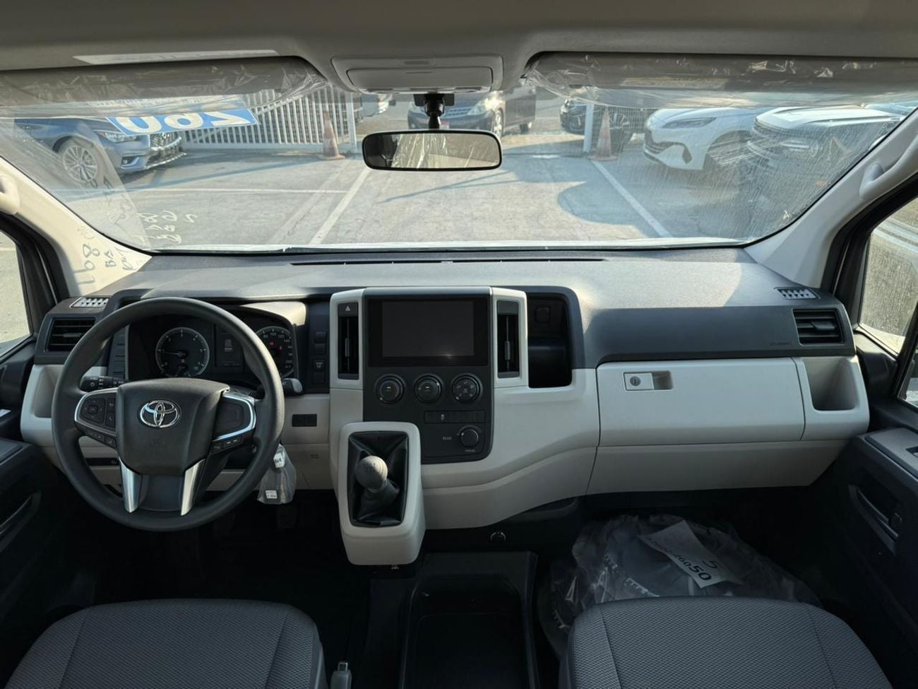 تويوتا هاياس GL 2.8L Diesel MT 2026 Export Price @ 158,000 AED