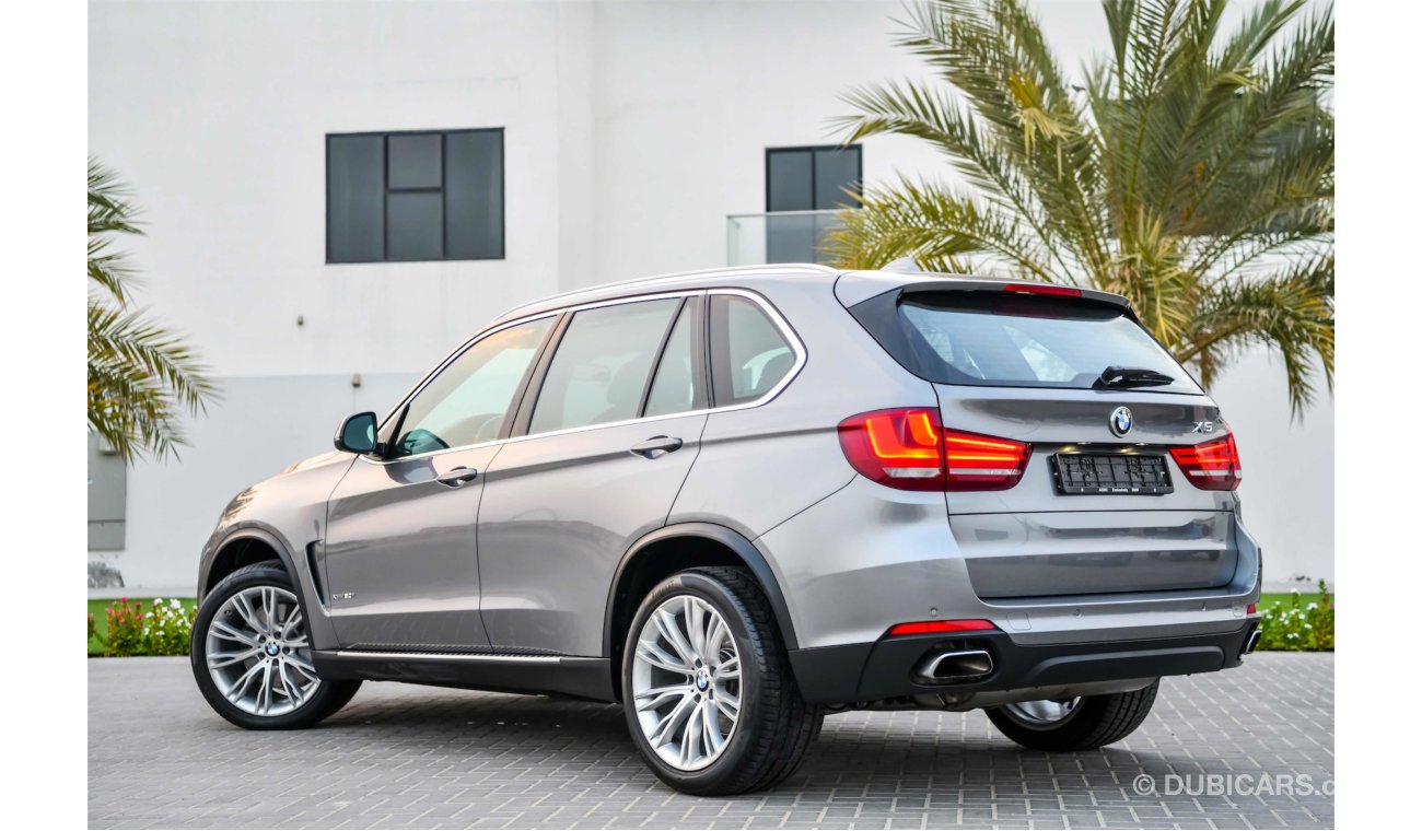 بي أم دبليو X5 X-Drive50i - Pristine Conditions - AED 4,093 Per Month