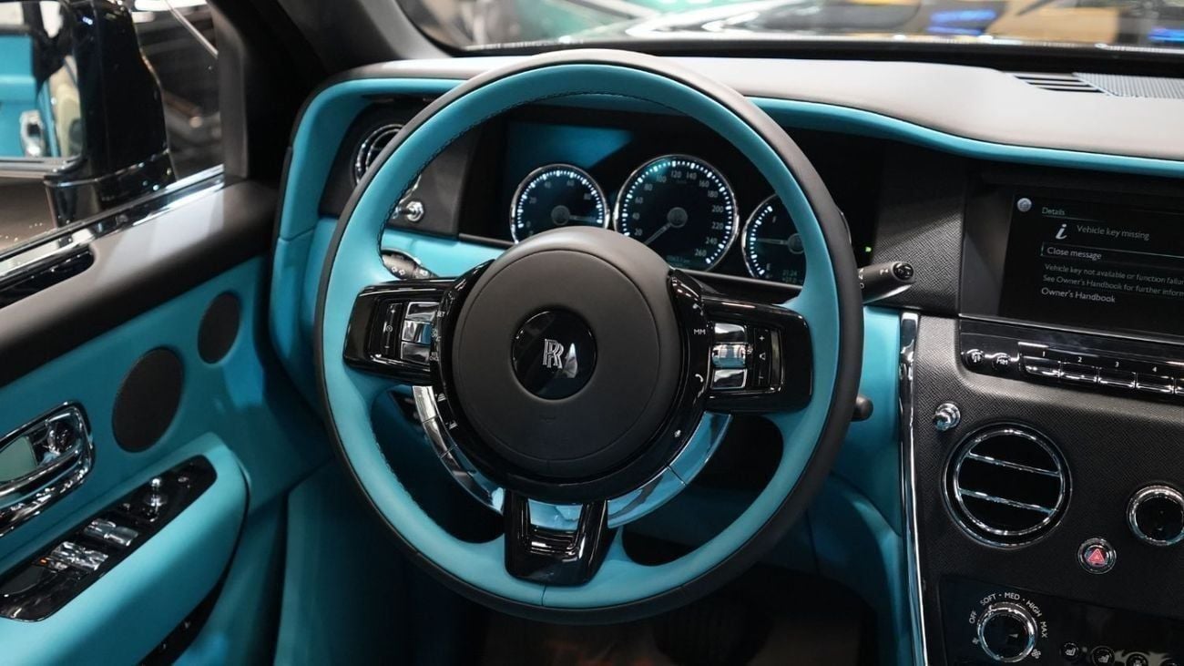 رولز رويس كولينان Black Badge Kit | 2023 | Brand New | 0 Km | Full Option | Service Contract