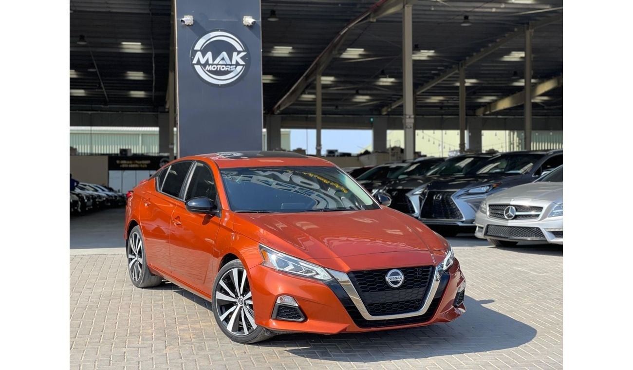 نيسان ألتيما SV 2.5L SV / 2.5L / LOW MILEAGE / RADAR / APPLE - ANDROID AUTO