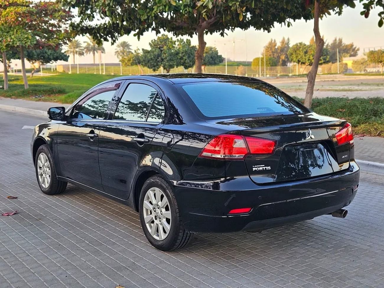 ميتسوبيشي لانسر Special Edition Japanese Specs Immaculate Condition Inside Out 4 Cylinder