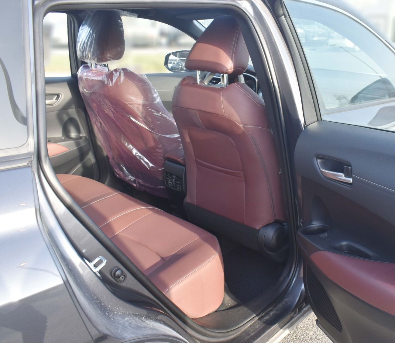 تويوتا كورولا كروس TOYOTA COROLLA CROSS 1.8L