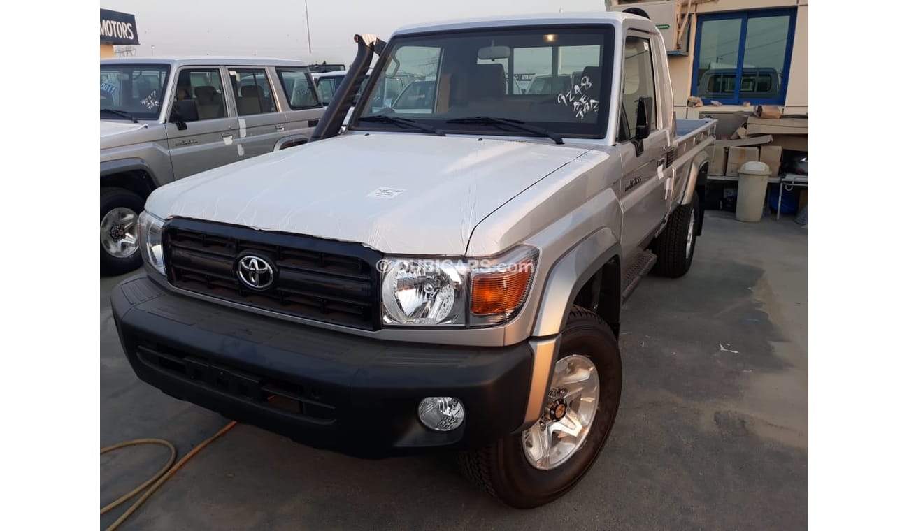 Toyota Land Cruiser Pick Up 4.2L DIESEL WITH GOOD OPTIONS
