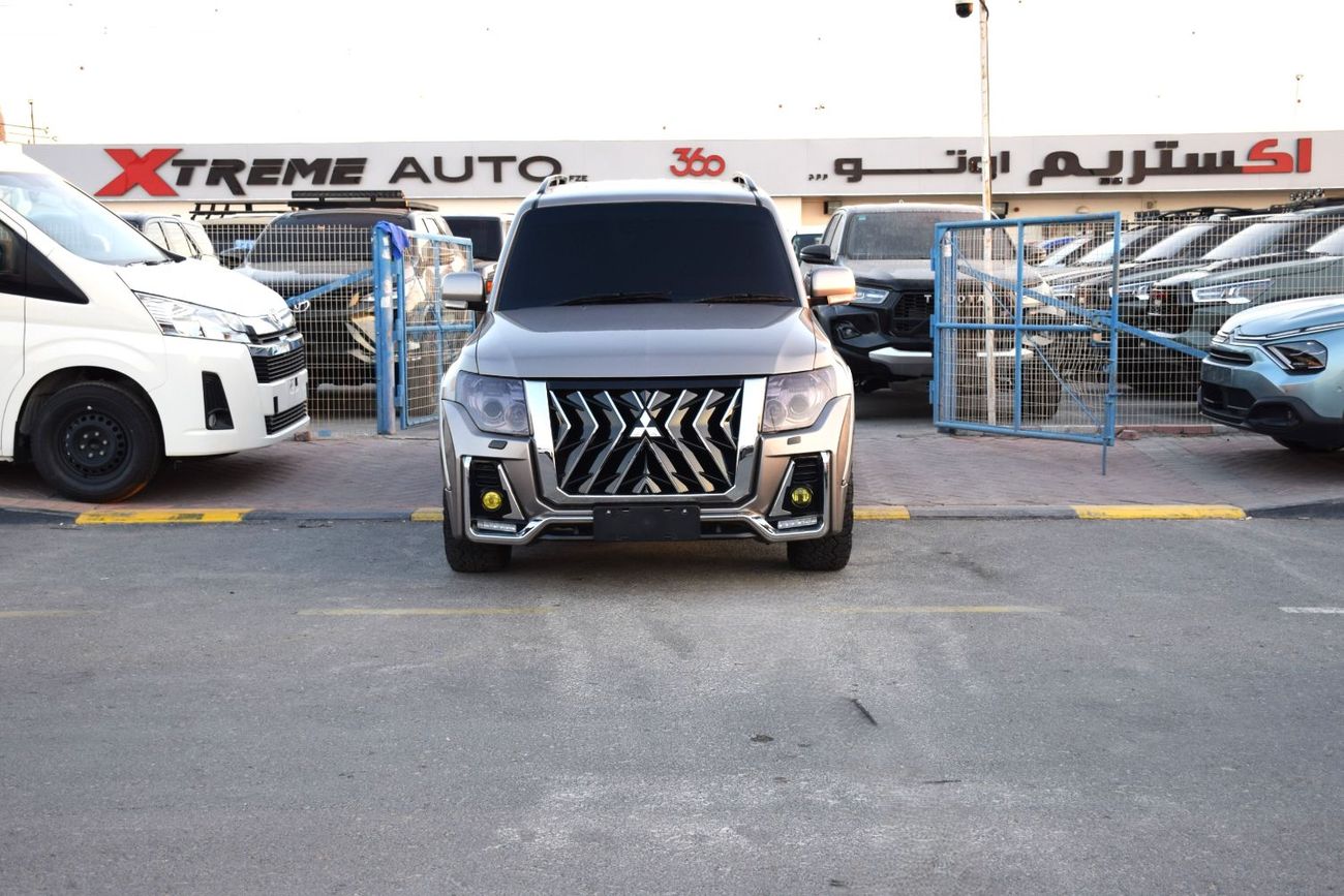 ميتسوبيشي باجيرو Right Hand (Diesel 3.2L)