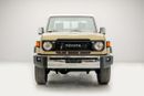 Toyota Land Cruiser Pick Up  4.0L - Beige Inside Beige | Export Only