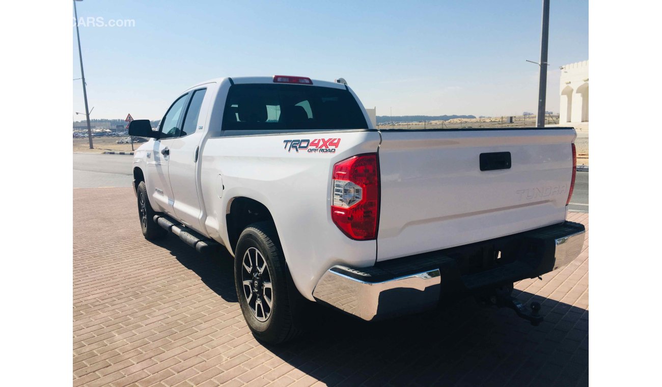 Toyota Tundra سياره نظيفه جدا بدون حوادث بحاله ممتاذه جدا