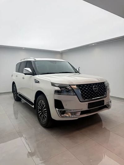 Nissan Patrol SE Platinum City 5.6L SE Platinum City - GCC Specs - Pristine Condition
