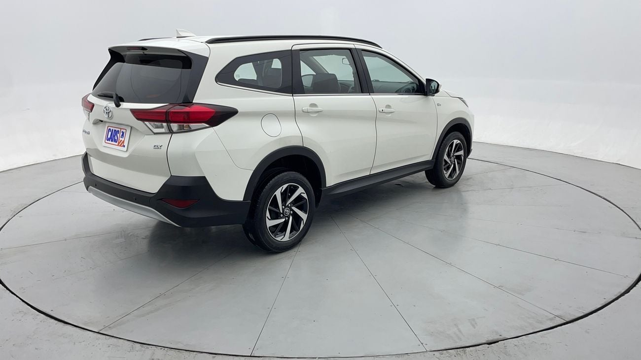 تويوتا راش GX 1.5 | بدون دفعة مقدمة | اختبار قيادة مجاني للمنزل