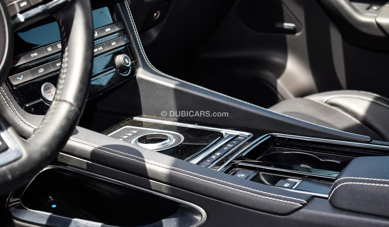 Jaguar F Pace 35t AWD R Sport 2017