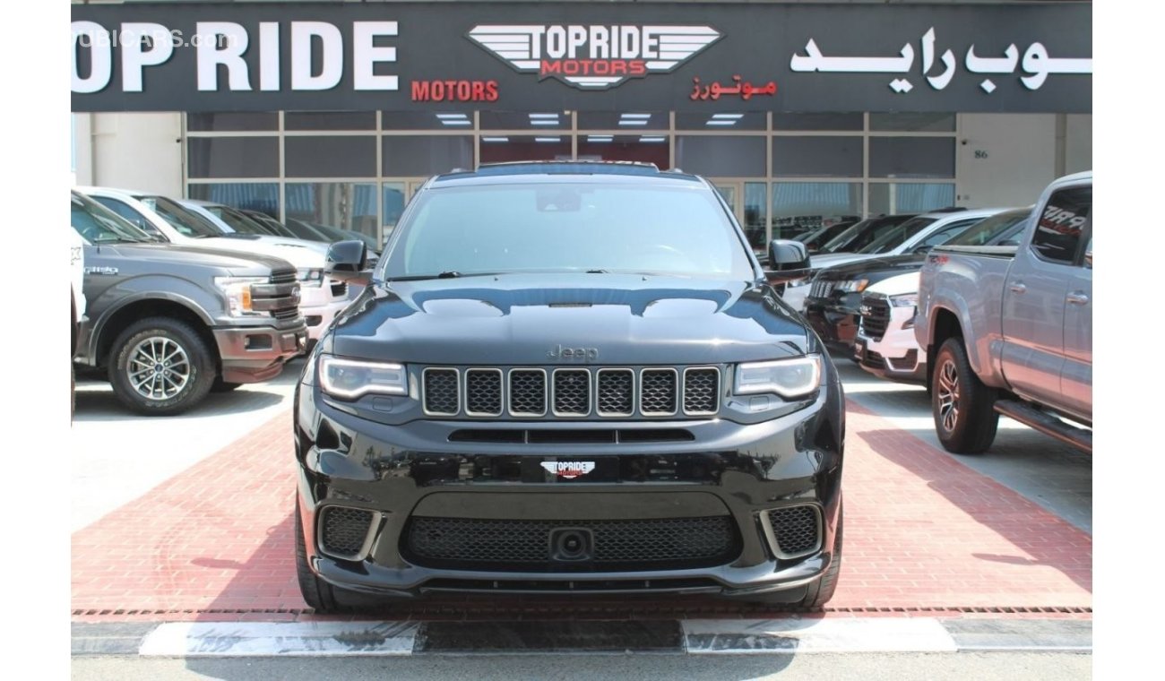 Jeep Grand Cherokee GRAND CHEROKEE TRACKHAWK 6.2L / 702 HP/ 2020 - FOR ONLY 3,450 AED MONTHLY