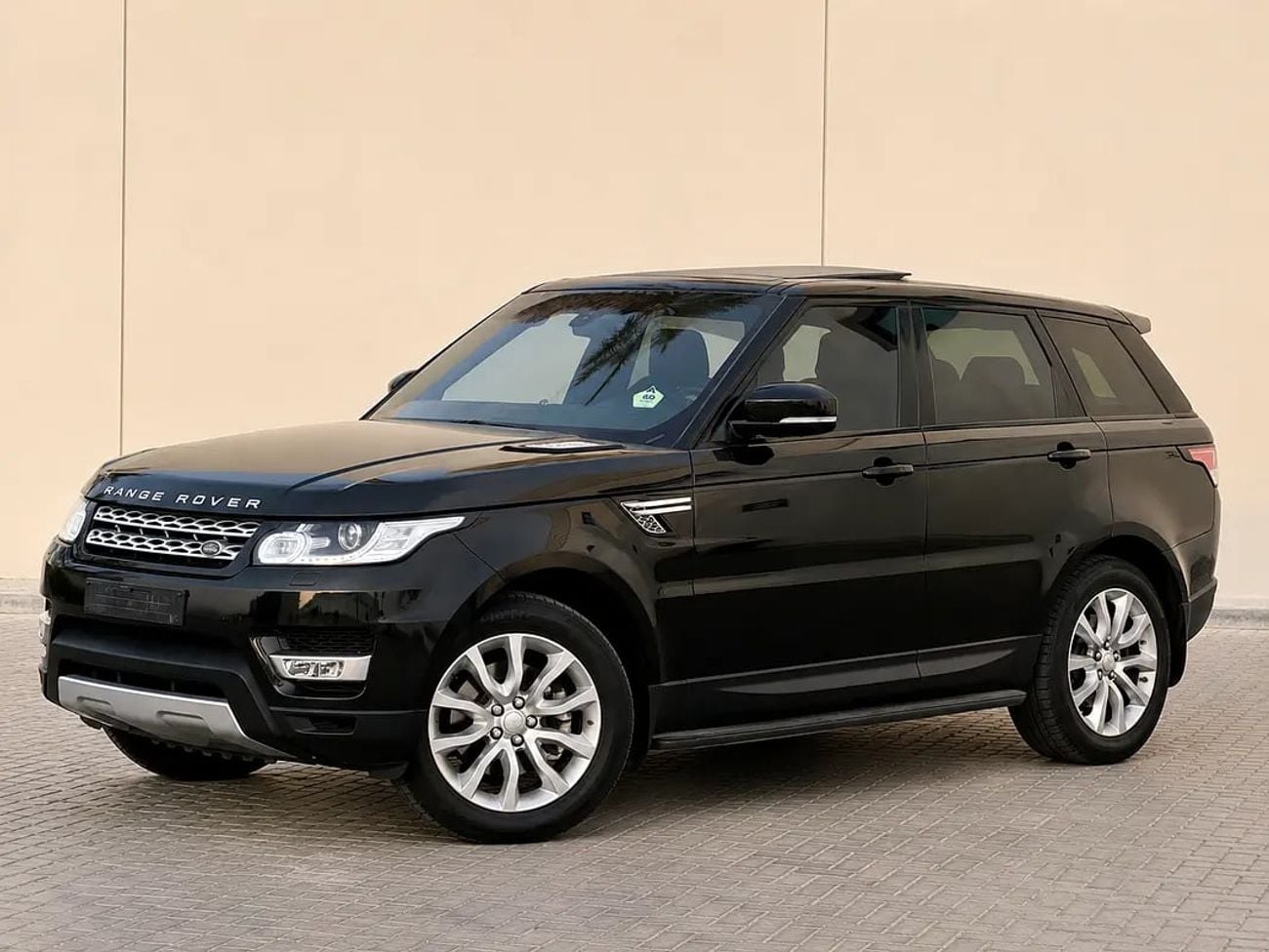 لاند روفر رينج روفر سبورت HSE Pristine HSE | GCC Specs | Low Mileage
