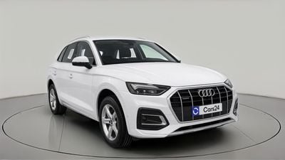 أودي Q5 45 TFSI كارس24 هي سوق ضخم للسيارات المستعملة موثوق ومضمون ٪كارس24 هي سوق ضخم للسيارات المستعملة موثوق ومضمون