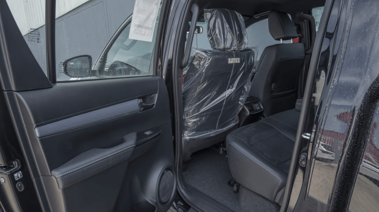 Toyota Hilux GR SPORT 2.8 Diesel 26/26 Black on Black