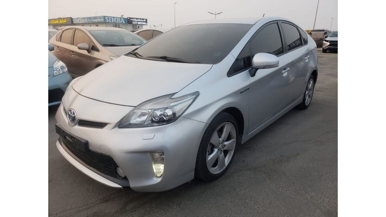 Toyota Prius 2013  TOYOTA PRIUS HYBRID
