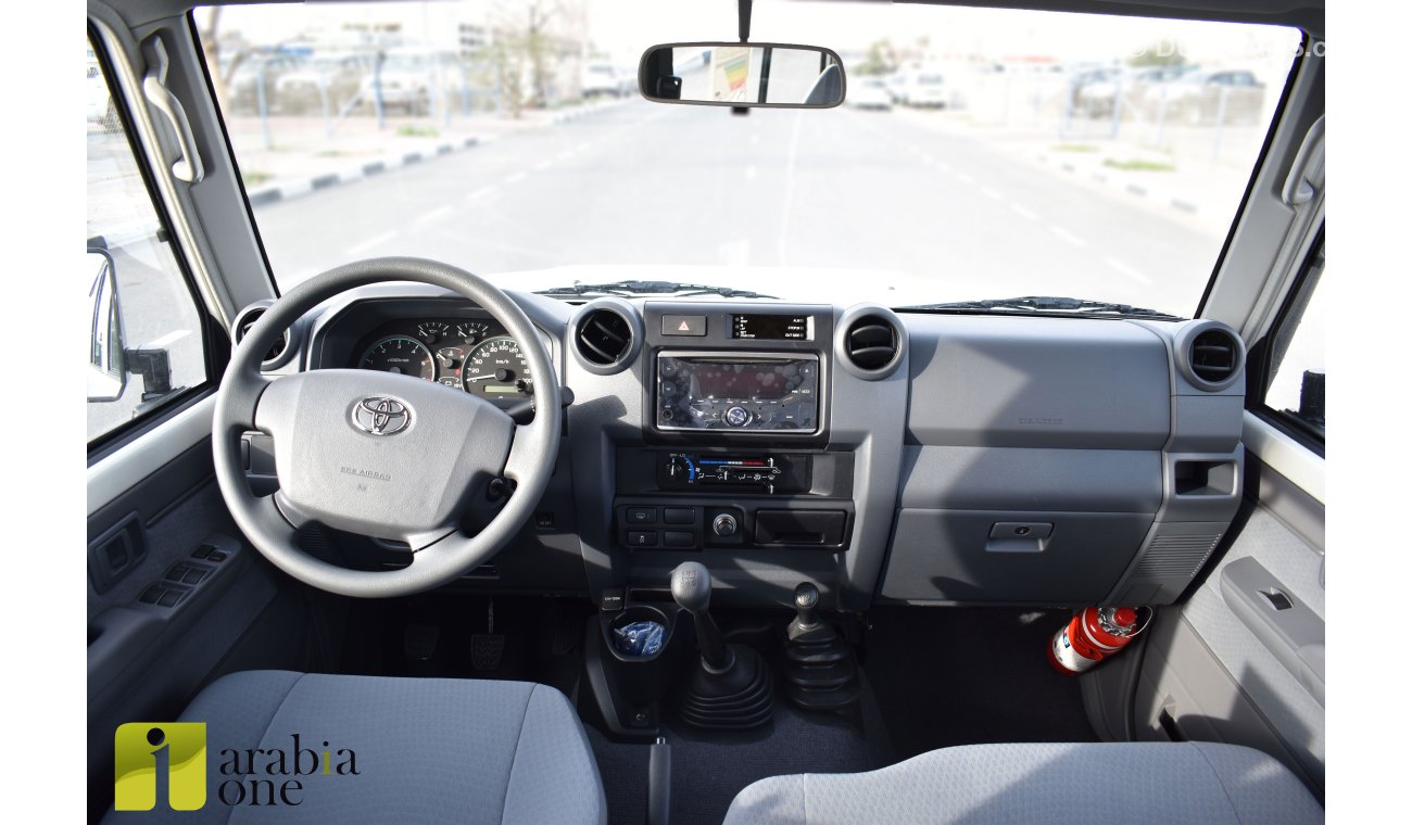Toyota Land Cruiser - VDJ76 - HARDTOP - 4.5L - V8 (5 DOOR)