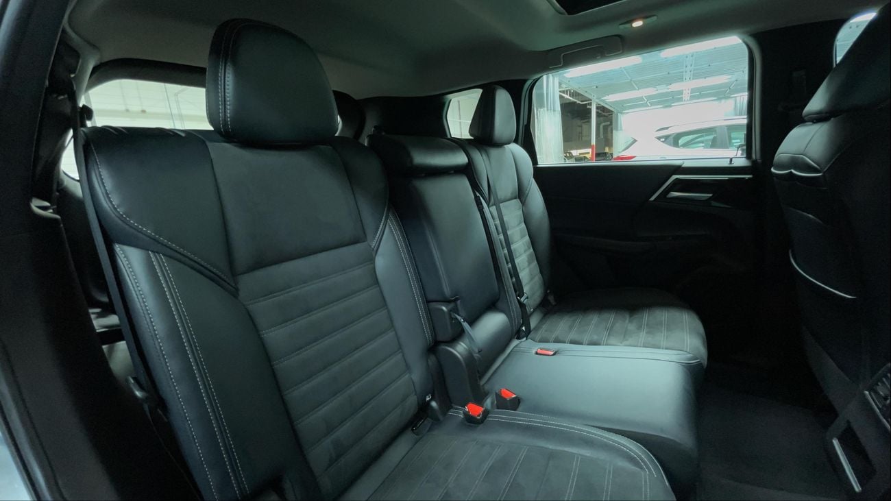 Mitsubishi Outlander 2024 GLX HIGHLINE SYNTHETIC LEATHER 4WD | AED 1321/Month | 0 DP | 30 Day Return | Warranty