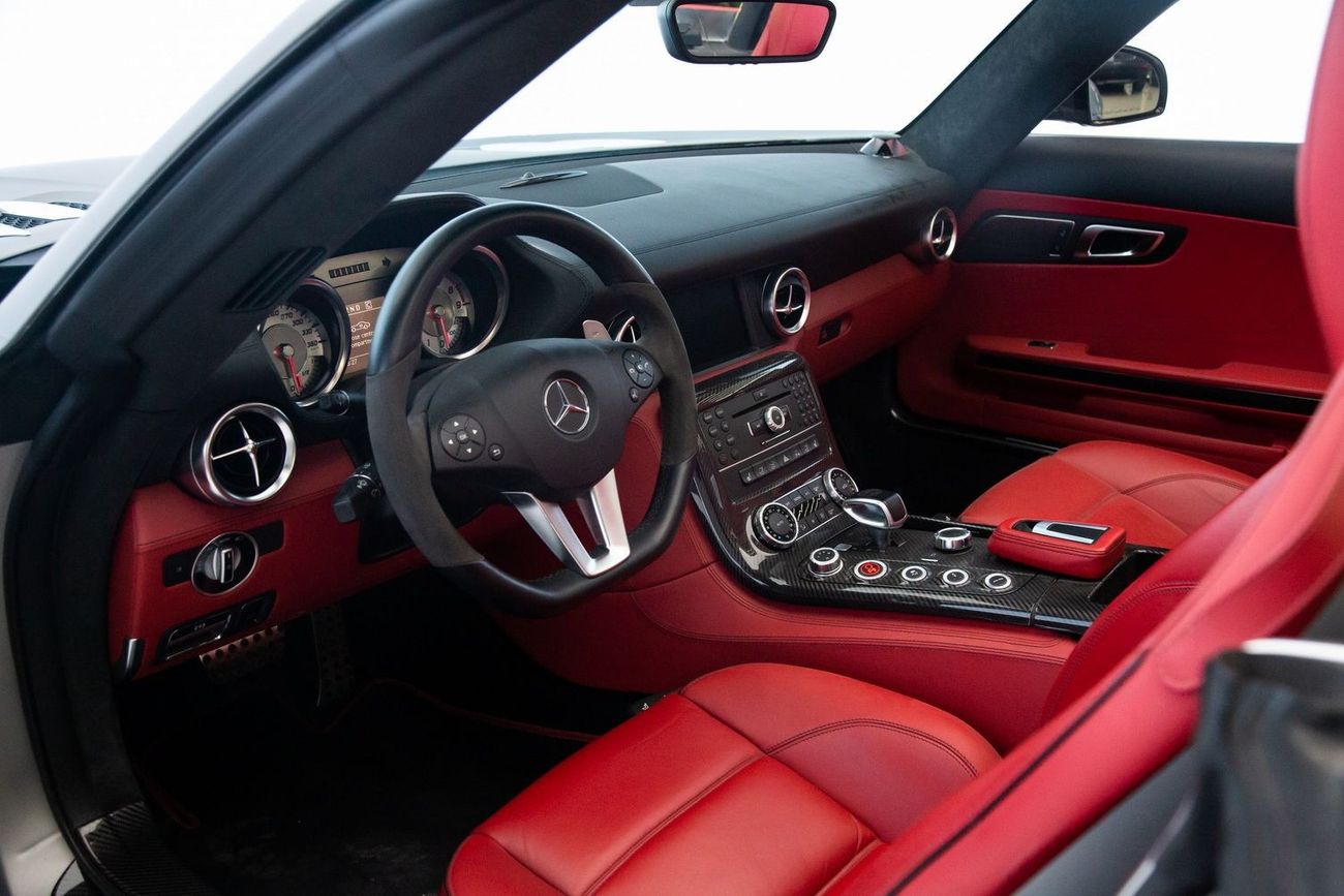 Mercedes-Benz SLS AMG Std ROADSTER