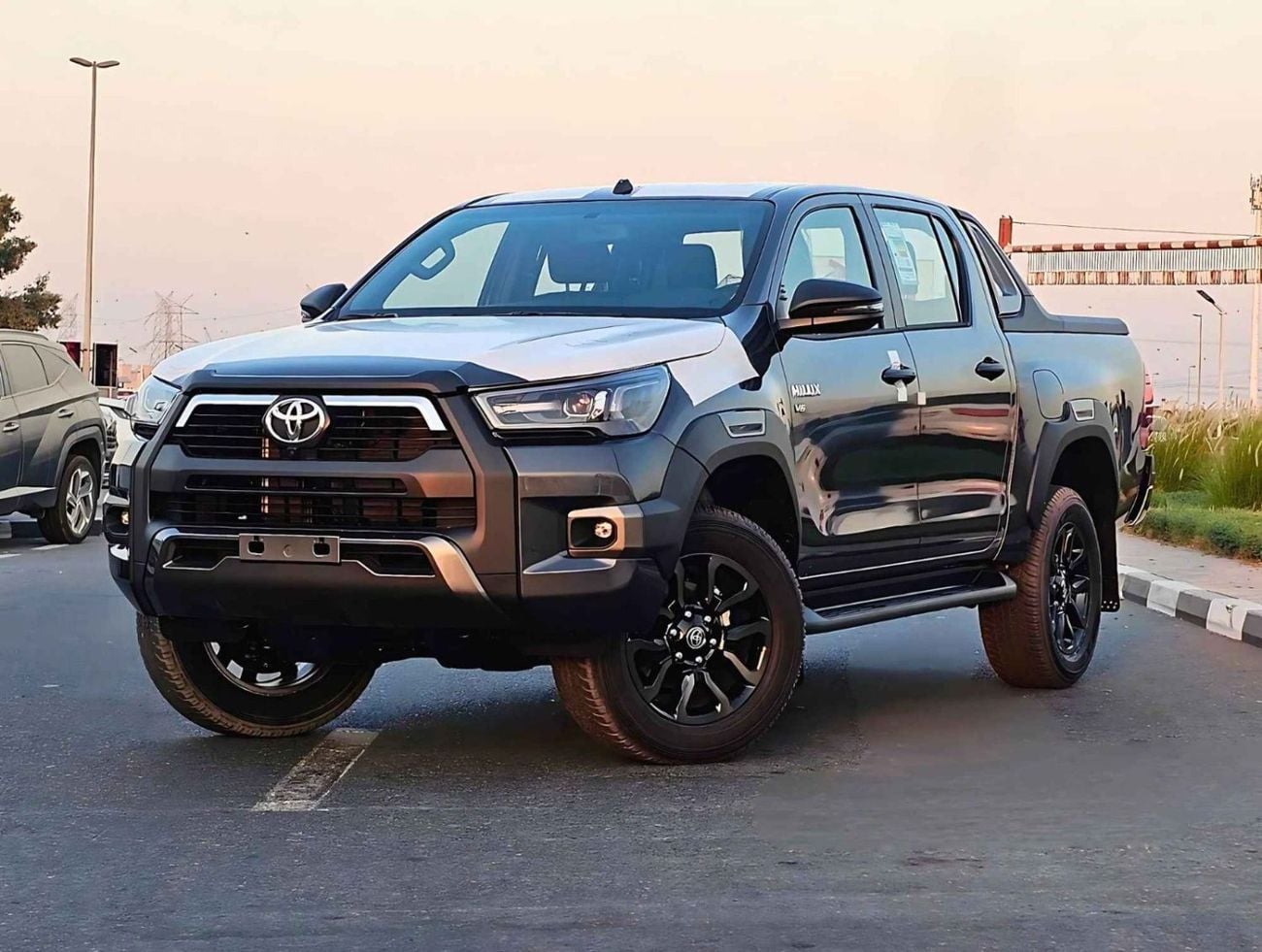تويوتا هيلوكس ADVENTURE |  4.0L V6 PETROL | PUSH START | 360 CAMERA | 18 AWHEELS WITH ROLL BAR | AUTO A.C (CODE #