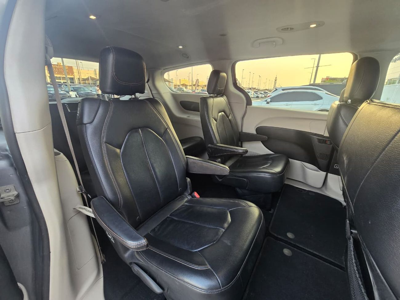 كرايسلر باسيفيكا Limited 3.6L