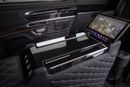 مرسيدس بنز V 300 Senzati® Jet Class® Oryx Edition® 6 Seat Ebony Leather