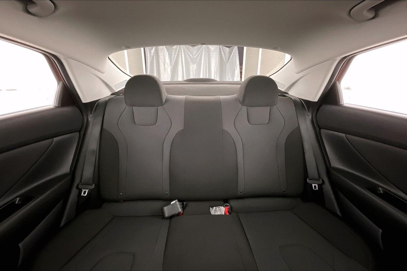 Hyundai Elantra Smart | 1 year free warranty | 0 down payment | 7 day return policy