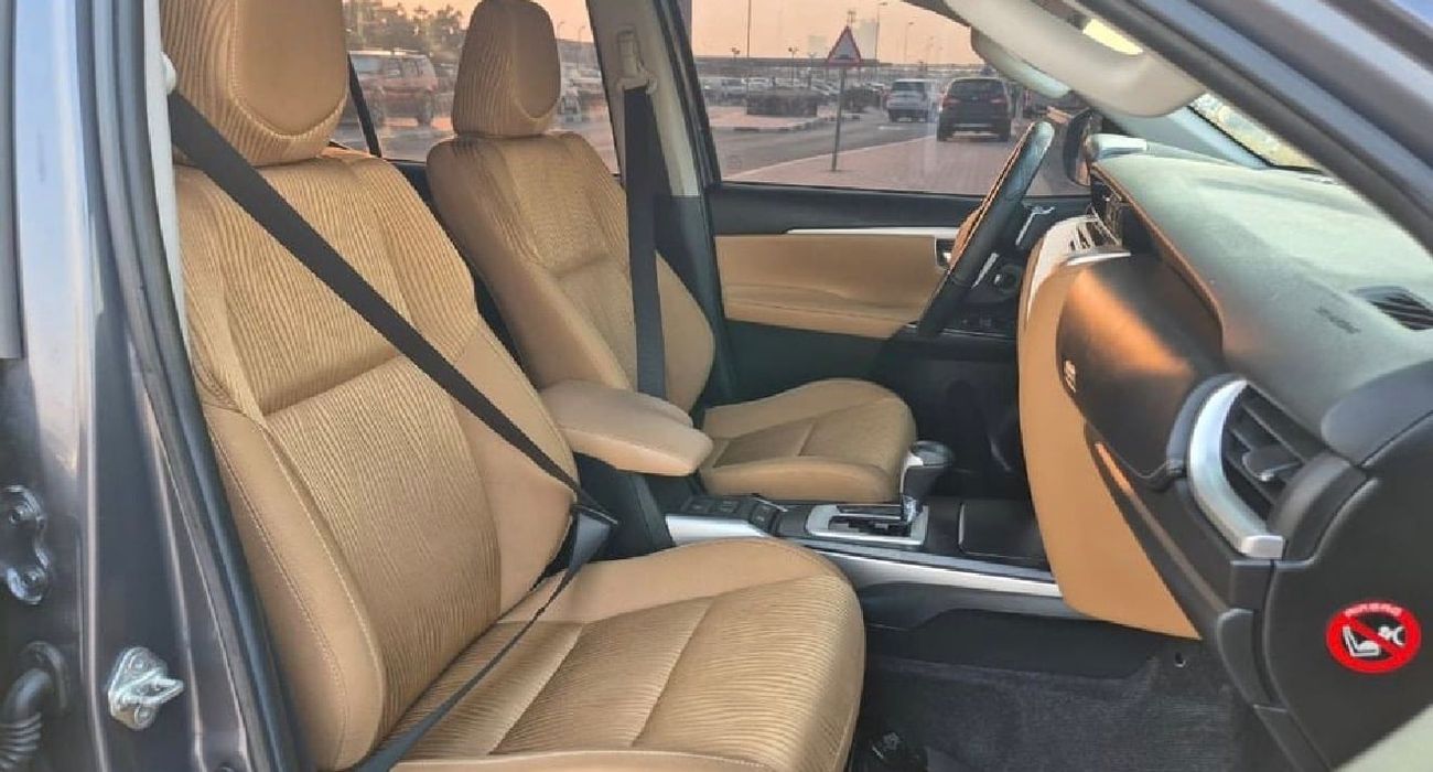 تويوتا برادو GXR 2020 Model Facelift To 2024 Shape V4 Very Clean and Perfect Condition