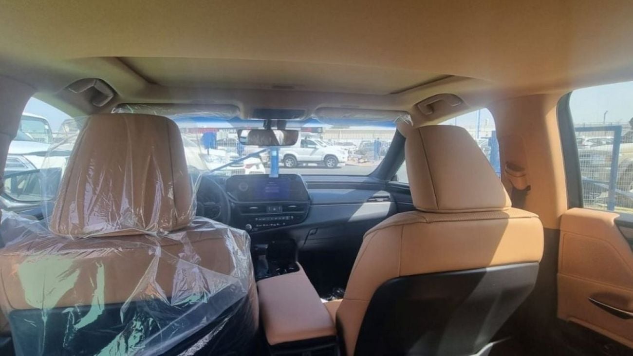 Lexus ES 300 2.5 L  HYBRIED  2024 MODEL GCC