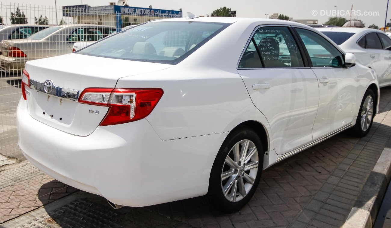 Toyota Camry XLE