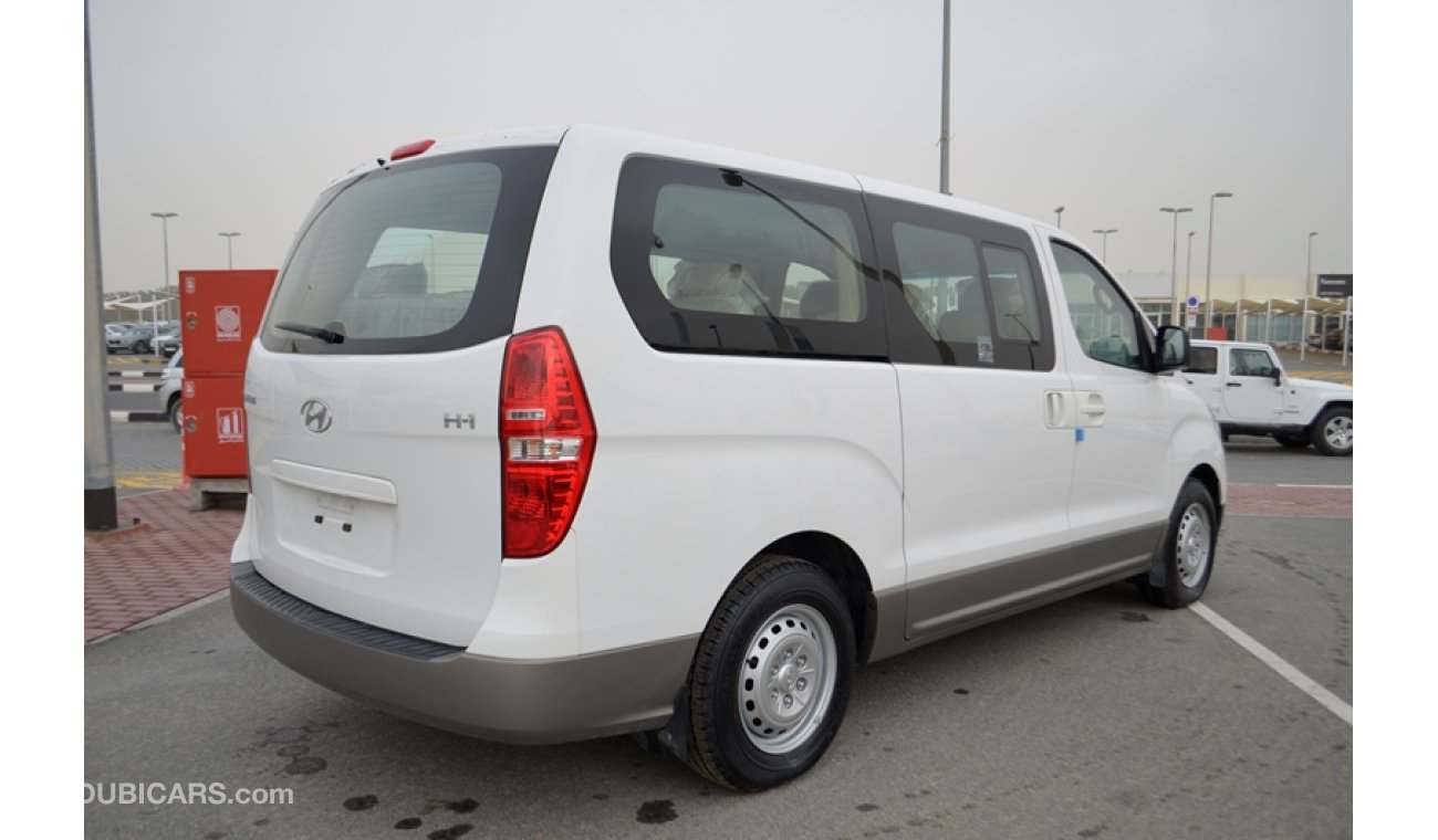 Hyundai H-1 12 Seater