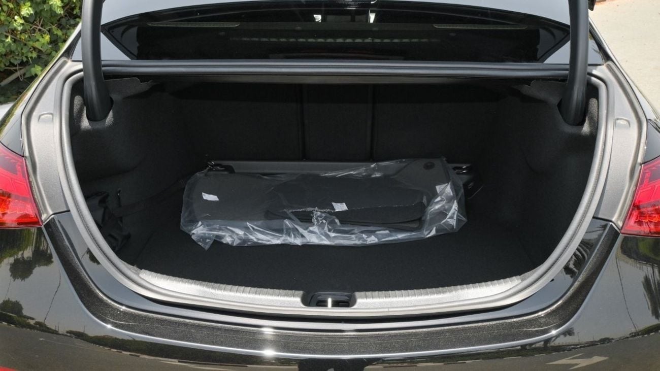 Mercedes-Benz C 200 Mercedes-Benz C200 - 1.5L Turbocharged - 2024 Brand New