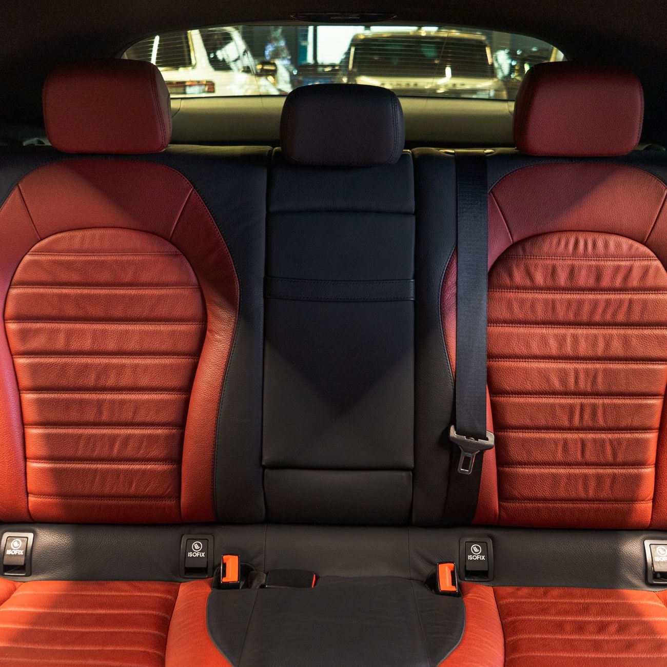 مرسيدس بنز GLC كوبيه 250 AED 2,299 pm• 0% Downpayment • Mercedes GLC250 Premium • 1 Year Warranty