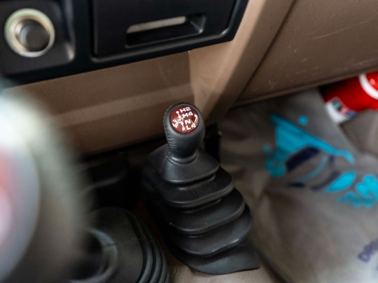 Toyota Land Cruiser 70 LC 70 Series 2DR (Manual)