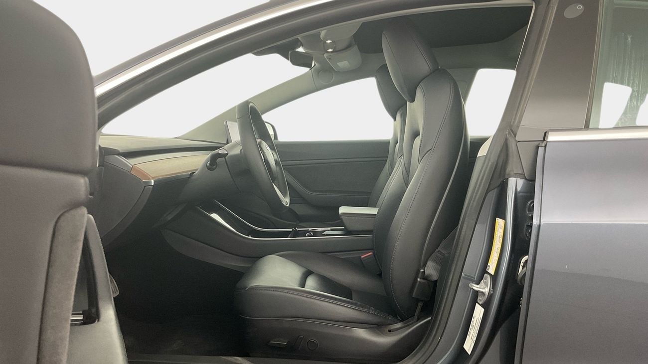 تسلا موديل 3 Performance (Dual Motor) | upto AED 20,000 Ramadan Discount | شامل الضمان | 0 ﺪﻔﻋﺓ ﺃﻮﻟﻯ