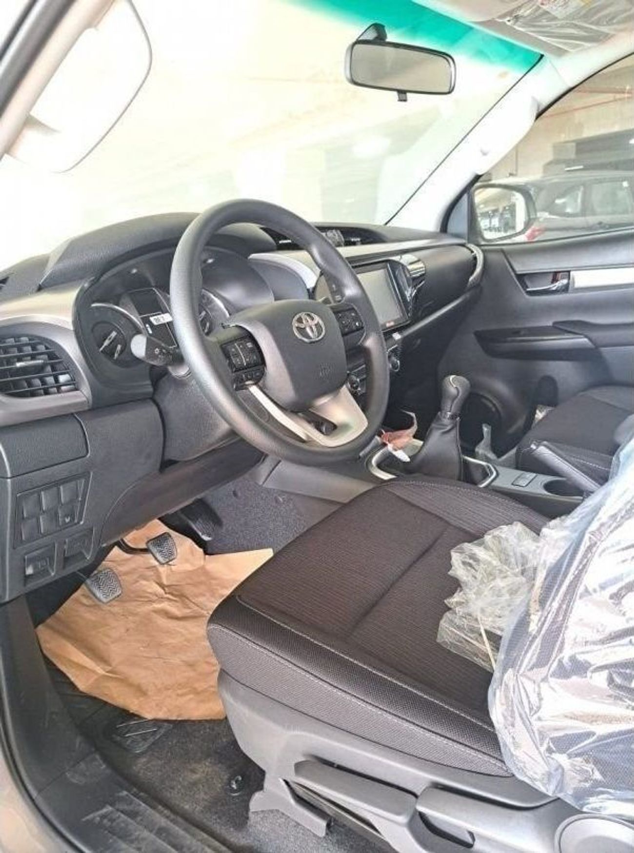 Toyota Hilux Hilux 2.7 MT Full Option 2024