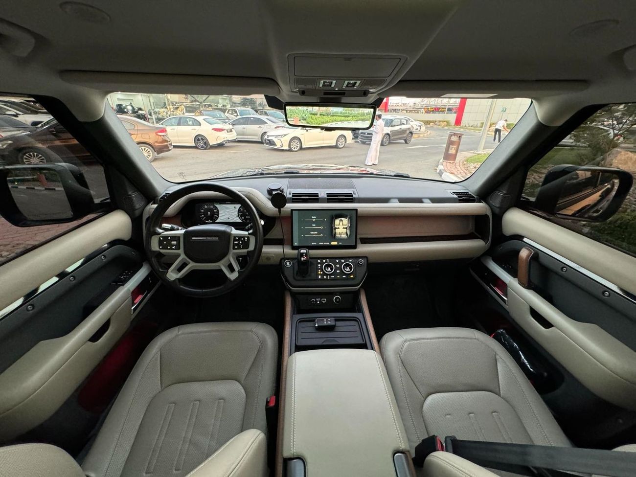 لاند روفر ديفندر 90 X-ديناميك HSE P400