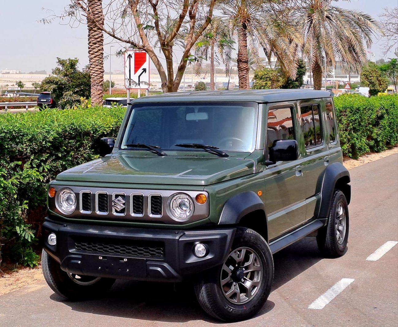 Suzuki Jimny GLX 1.5L (5-Doors) 1130-MONTHLY | 1.5 L | 4WD | GCC | CRUISE CONTROL I GPS I ACCIDENT FREE