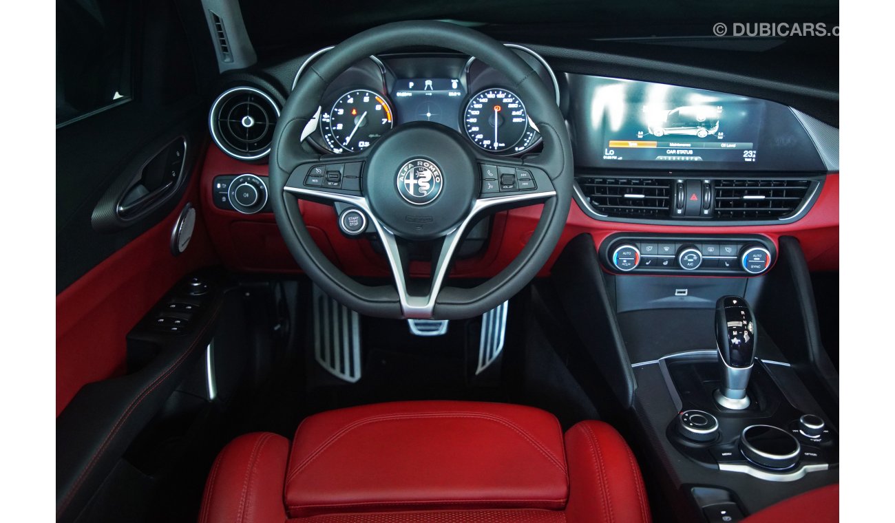 Alfa Romeo Giulia 2019 Veloce Q4 / 5yrs, 120k kms Warranty & Service