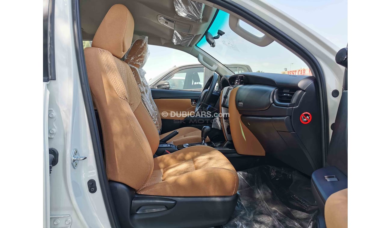 Toyota Fortuner 2.7L 4CY Petrol, 17" Tyre, 4WD (CODE # TFMO02)