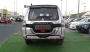 Mitsubishi Pajero MITSUPISH PAJERO 2016 SILVER V6 GCC PANORAMA NO PIANT NO ACCIDENT KHALIGE Full option