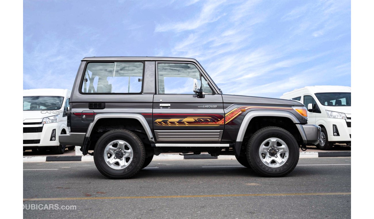 Toyota Land Cruiser Hard Top GRJ71 4.0L Petrol 3 Door