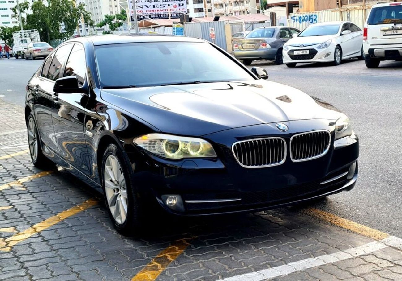 BMW 528i BMW 528 GCC 2012 FULL OPTION