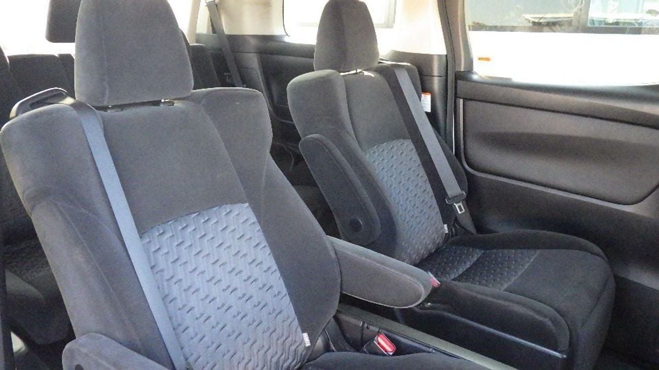 تويوتا ألفارد 2.5L V4 PETROL / DVD / PARKING SENSOR / 2015/S A PKG/AGH30W