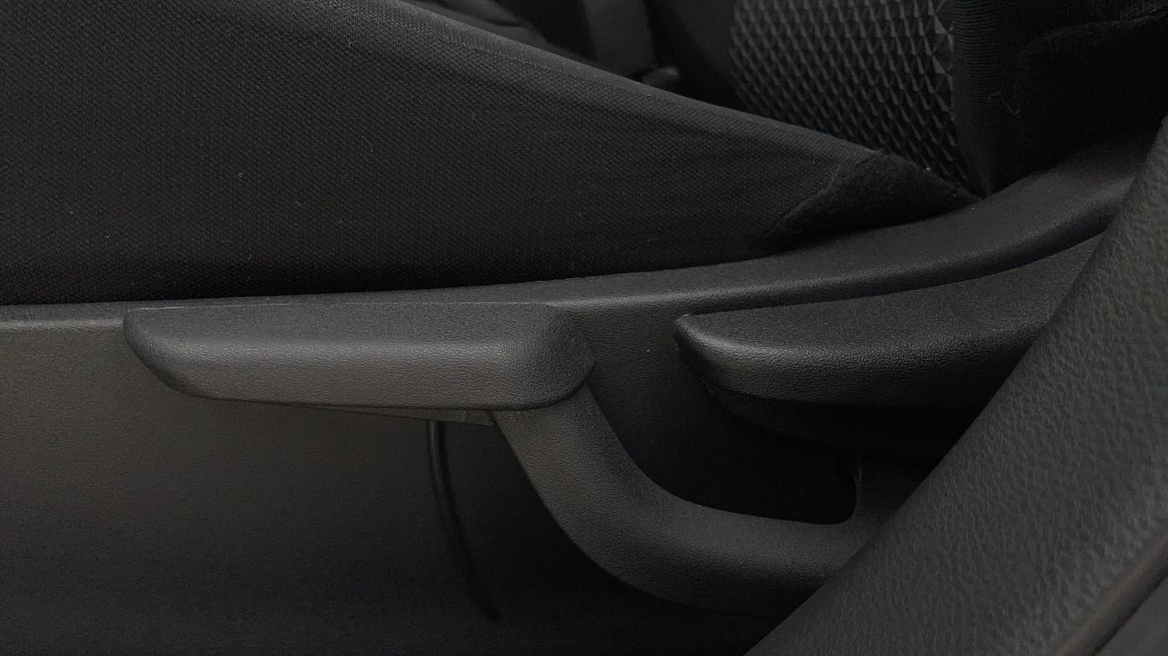 نيسان صني S 1.6 | بدون دفعة مقدمة | اختبار القيادة في المنزل