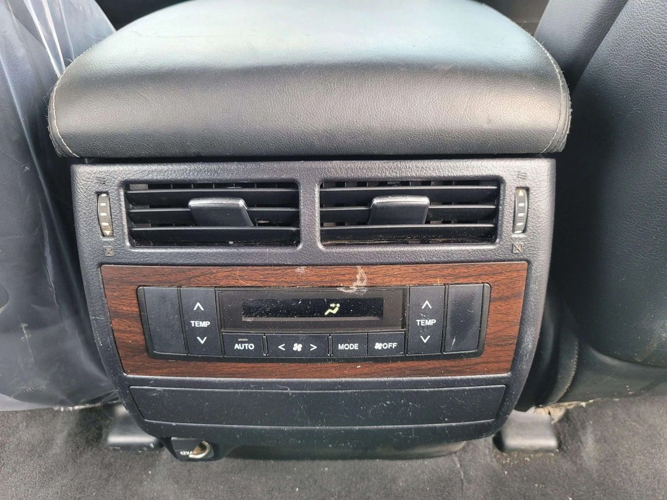 تويوتا لاند كروزر Diesel 4.5L V8 Right Hand Drive (Export Only)